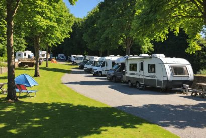 Thumbnail for Vacances en Bretagne : Pourquoi Choisir un Camping à Morlaix comme Destination Idéale ?